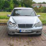 Porzucone pojazdy na parkingu osiedlowym #2<span class="fix-status status-3">Ukończony</span>