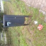 Przepełniony kosz na psie odpady<span class="fix-status status-6">Poza uprawnieniami</span>