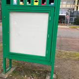 wysypane baterie na trawie<span class="fix-status status-2">Przyjęte</span>