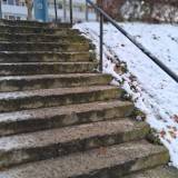 schody prowadzące z podjazdu kościoła benedykta na parkingc<span class="fix-status status-4">Odmowa</span>