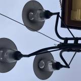 Oświetlenie podłączone bez izolacji i ryzyko porażenia <span class="fix-status status-3">Ukończony</span>