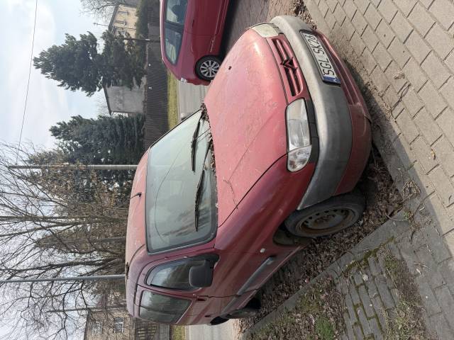 Porzucony pojazd od conajmniej 3 lat