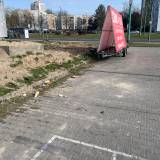 Zarośnięte i zaśmiecone obrzeża parkingu przed halą sportową al. Piłsudskiego<span class="fix-status status-3">Ukończony</span>