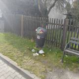 Nie opróżniany kosz na przystanku <span class="fix-status status-3">Ukończony</span>