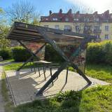 Okropnie zdewastowana wiata na rowery przy stacji Tychy Zachodnie<span class="fix-status status-2">Przyjęte</span>