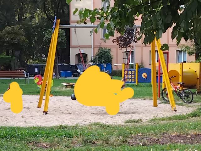 Ruszająca się huśtawka 